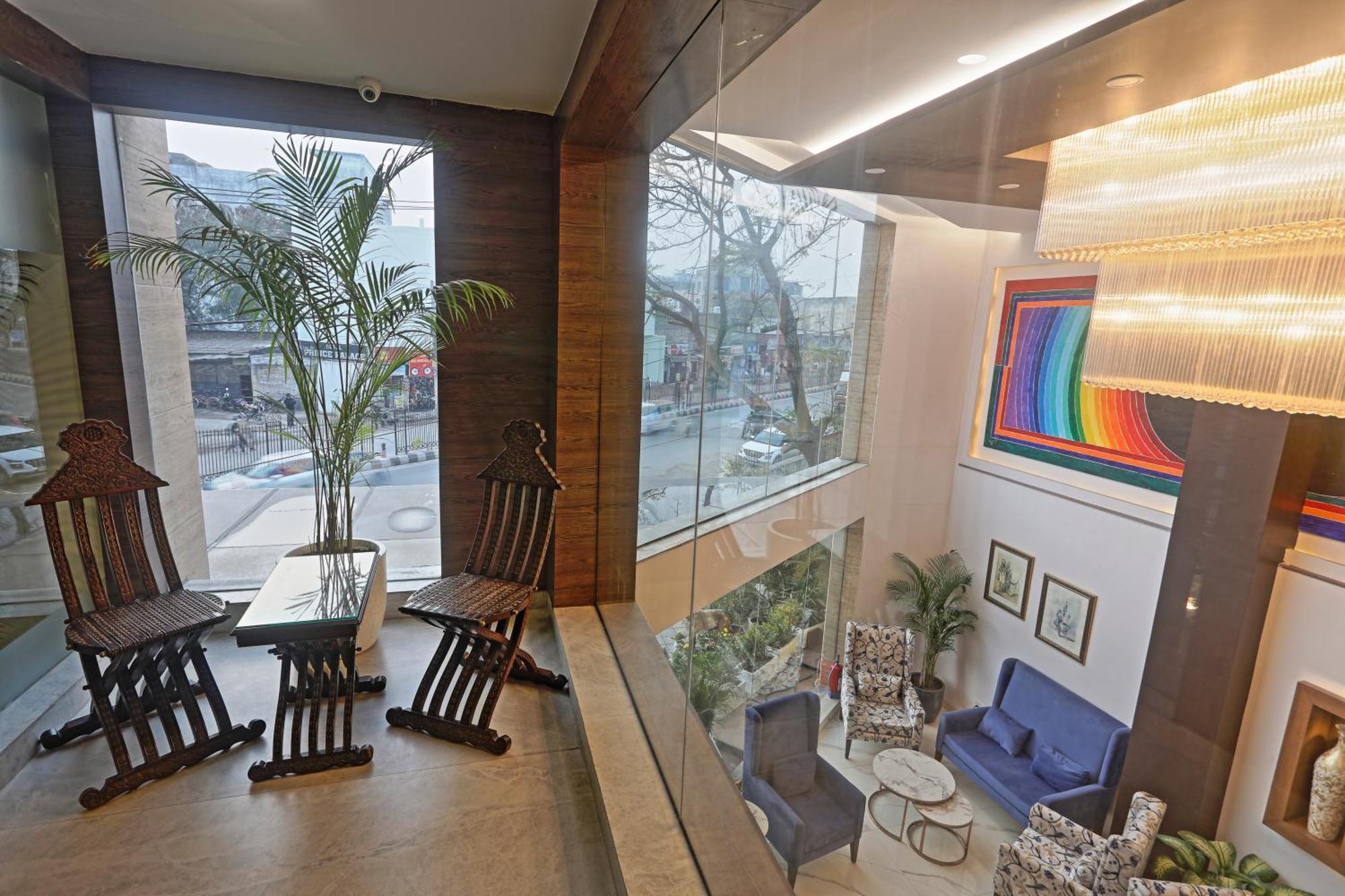 Hotel Cardinal Oxmo Delhi Airport New Delhi Exterior photo