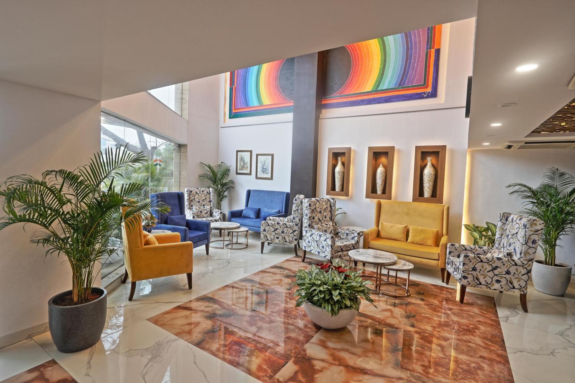 Hotel Cardinal Oxmo Delhi Airport New Delhi Exterior photo